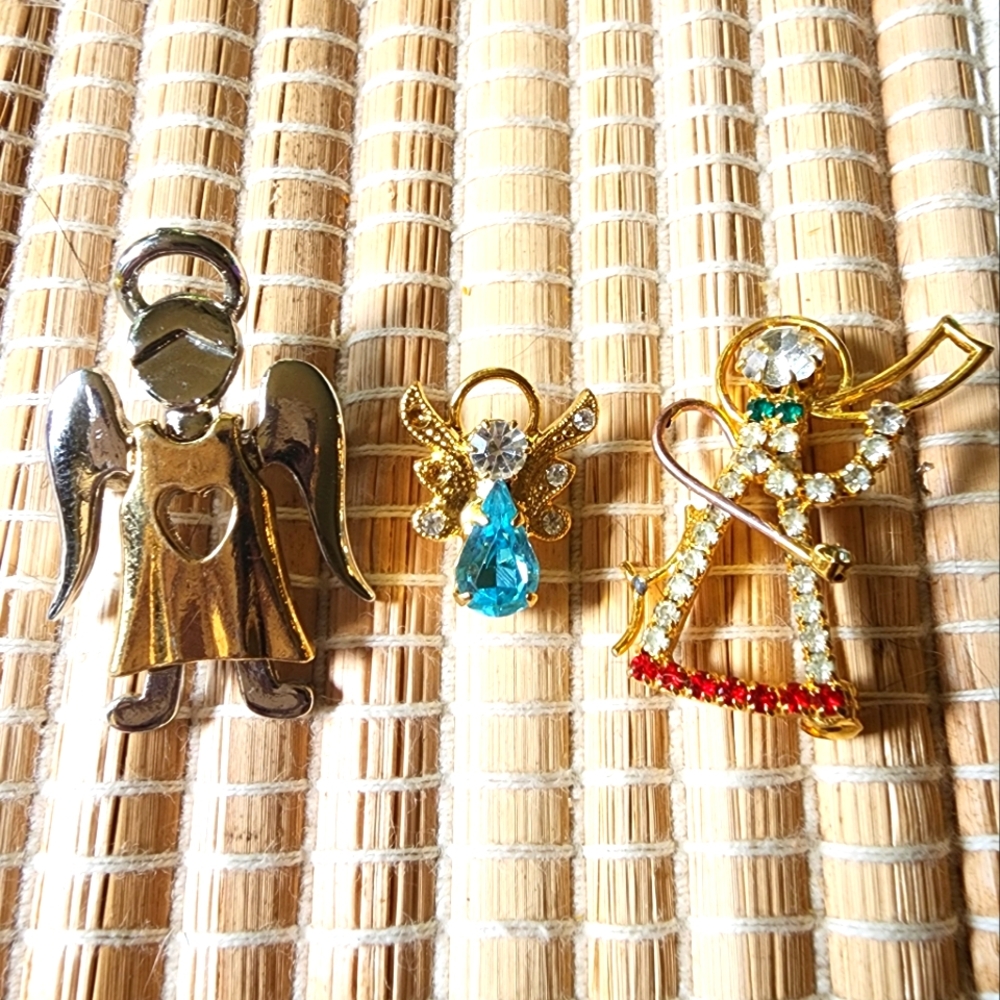 Lot of Angel Brooches One Signed Cookie Lee